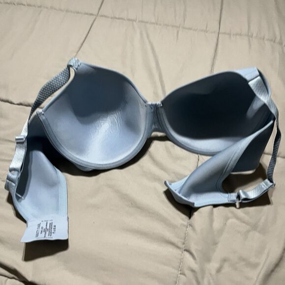 Vanity Fair Underwire Full Coverage Light Blue Lace Bra Womens Size 42D - Picture 14 of 14